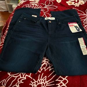 NMT Signature by Levi Strauss & Co.
Women's Modern Bootcut Jeans Mid Rise SZ 16M